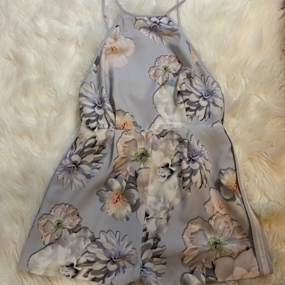 Finders Keepers floral shorts romper, M